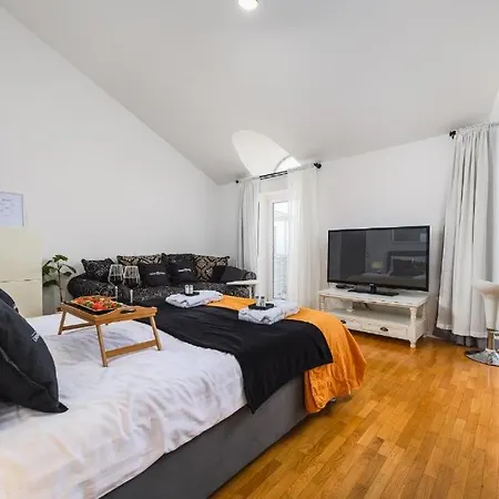 Umagic Apartment