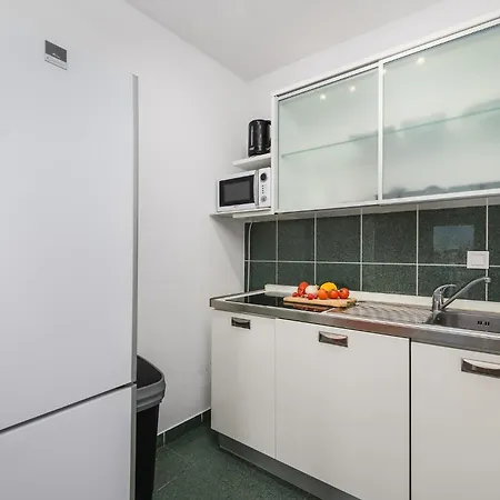 Umagic Apartment *